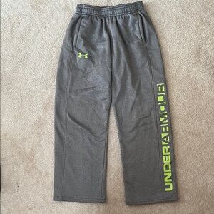 Under Armour boy sweatpants
